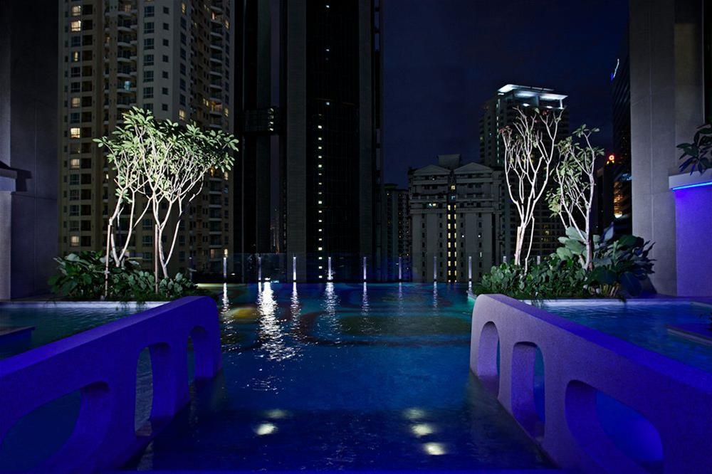 Gtower Hotel 쿠알라룸푸르 외부 사진 The pool at the 39th floor