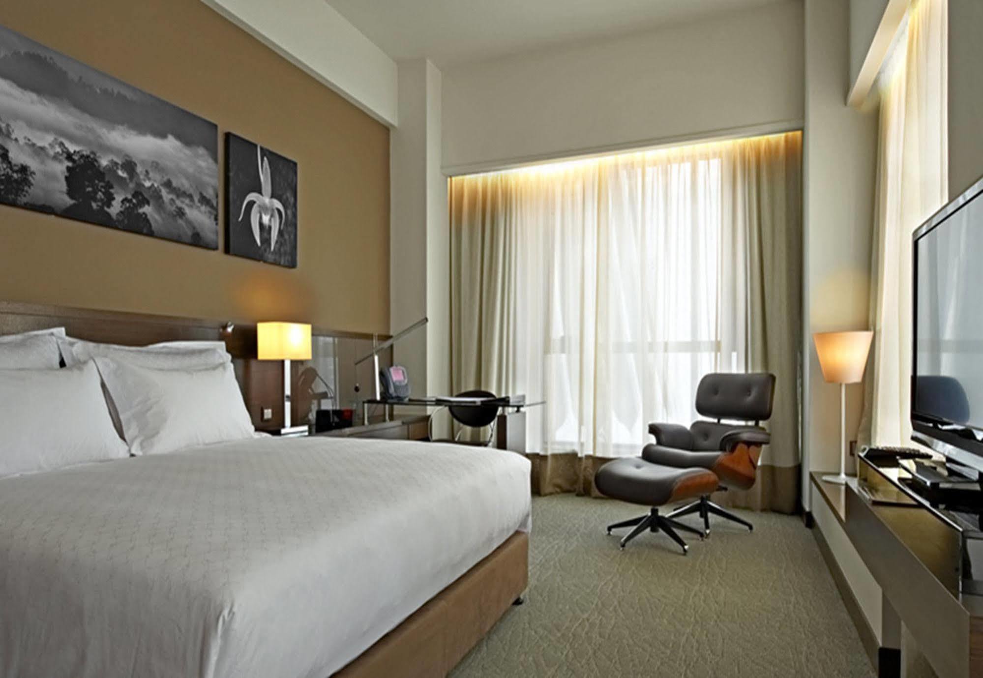 Gtower Hotel 쿠알라룸푸르 외부 사진 Deluxe Room