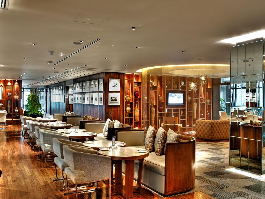 Gtower Hotel 쿠알라룸푸르 외부 사진 The Royal Orchid Lounge at Suvarnabhumi Airport